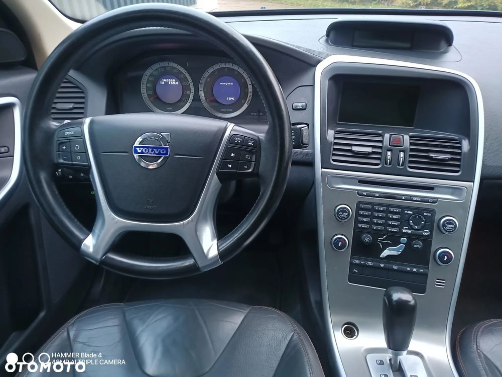 Volvo XC 60 2.0T Kinetic - 8