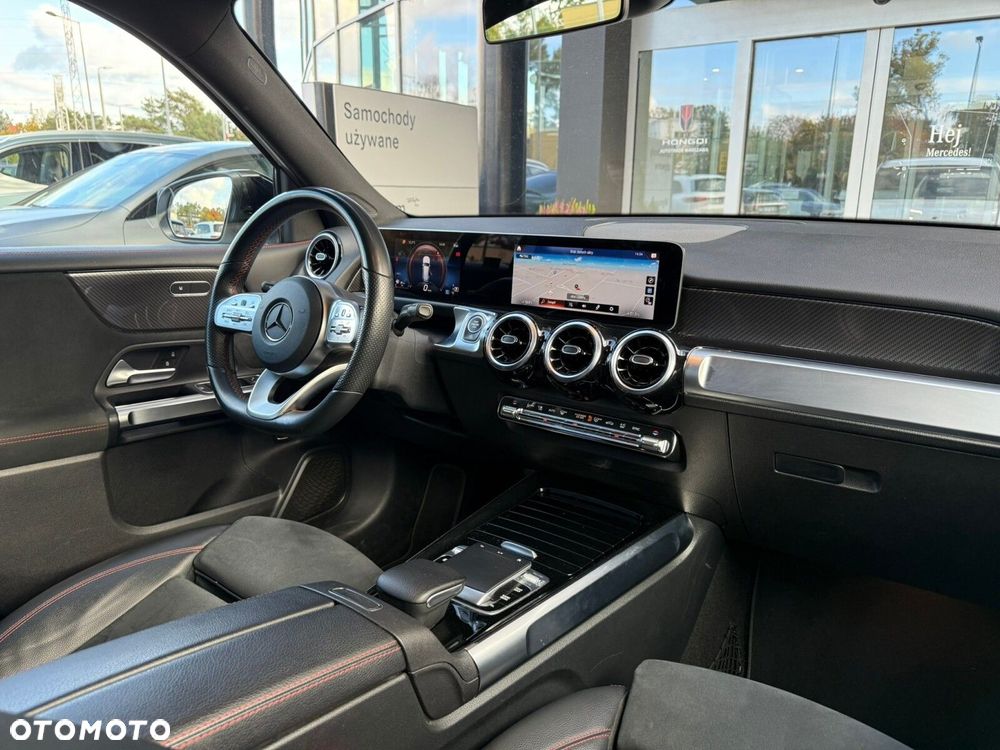 Mercedes-Benz GLB 200 d 4-Matic AMG Line 8G-DCT - 10