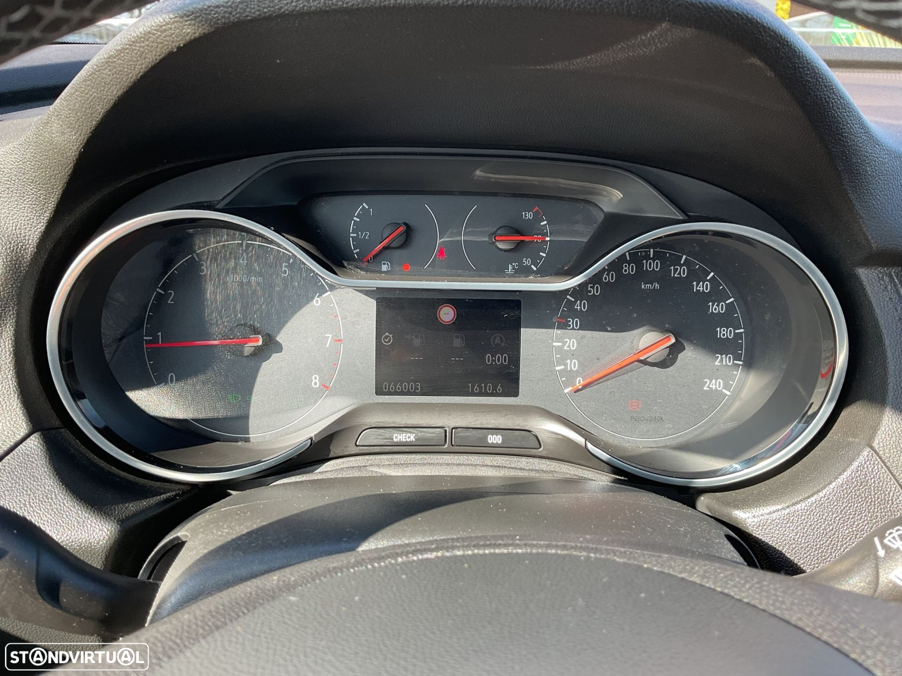 Opel Grandland X 1.2 T Ultimate - 23