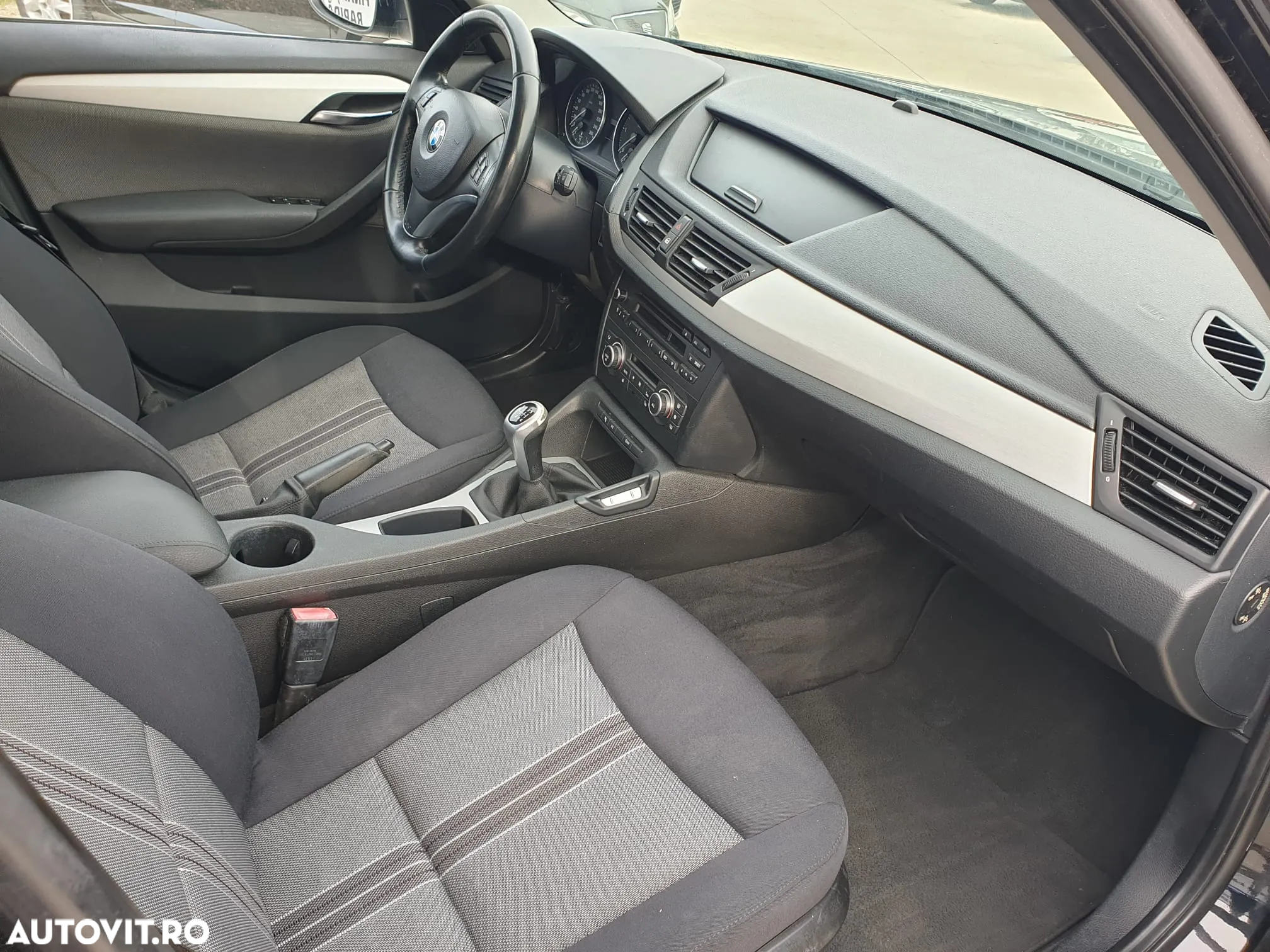 BMW X1 sDrive20d - 8