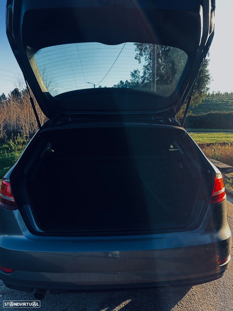 Audi A3 Sportback 1.6 TDI - 4