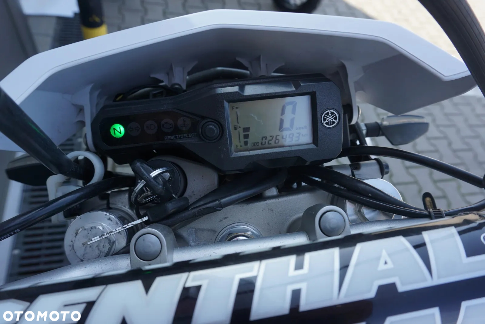 Yamaha WR - 9