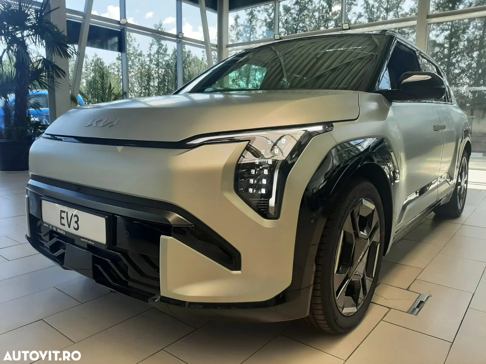 Kia EV3 81.4 kWh 4x2 AT GT Line - 2