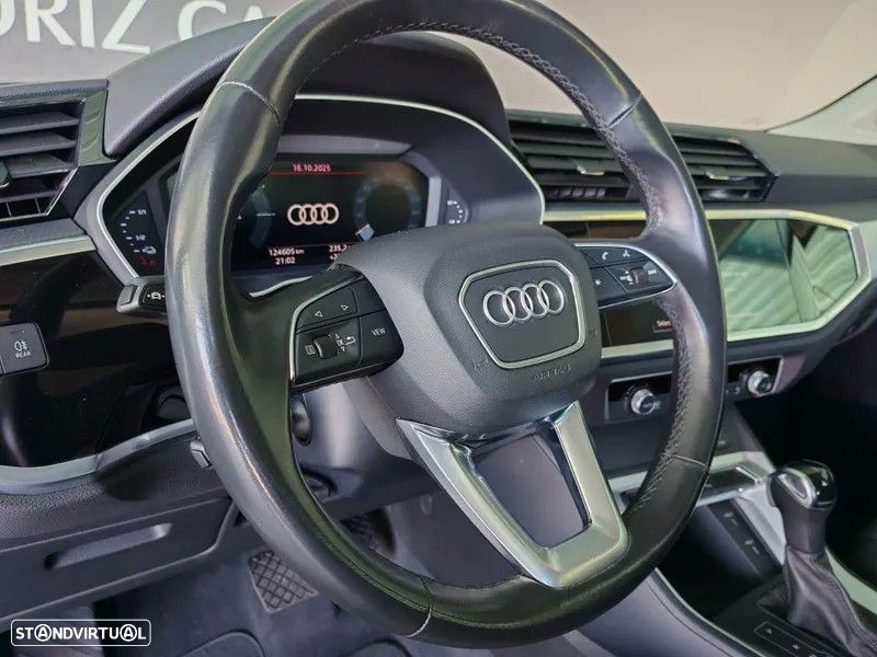 Audi Q3 45 TFSIe S tronic — fotografia 14