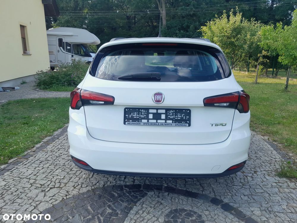 Fiat Tipo 1.4 16V More - 5
