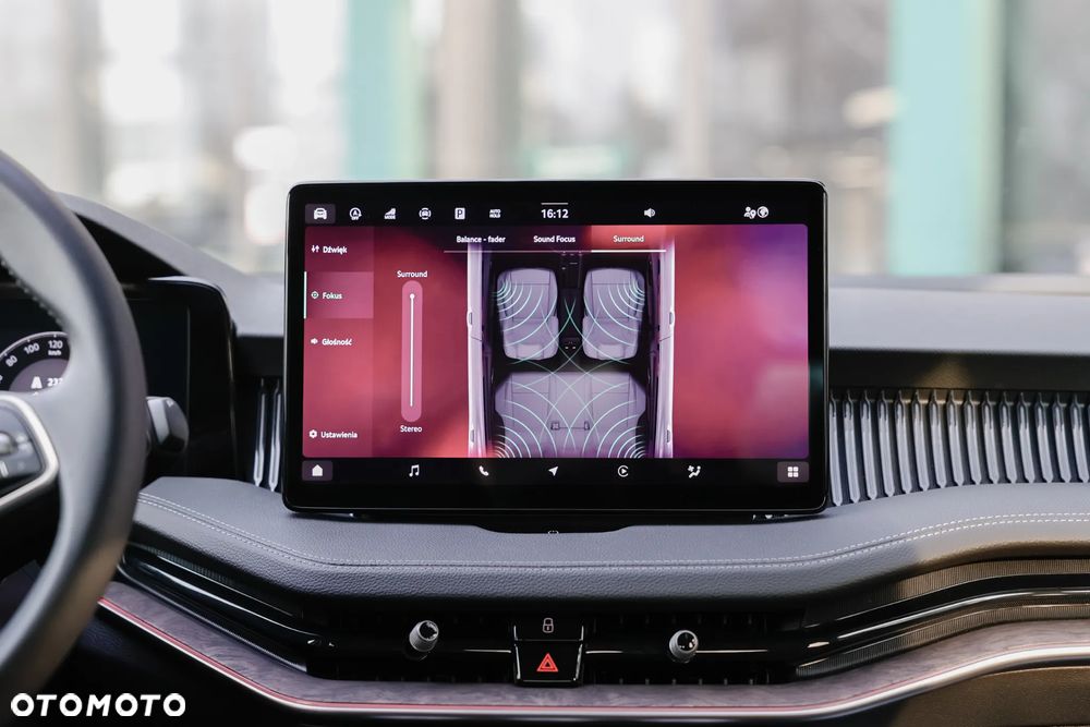 Skoda Superb 2.0 TSI 4x4 L&K DSG - 23