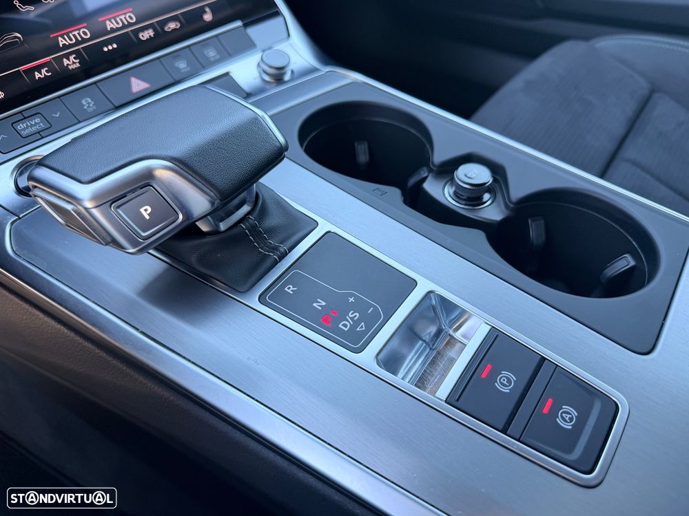 Audi A6 55 TFSI e quattro S tronic S line - 24