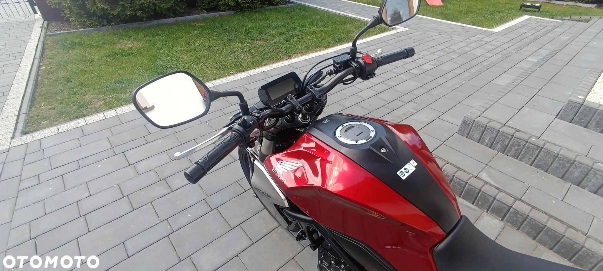 Honda CBF - 27