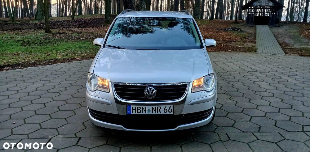 Volkswagen Touran 1.9 TDI DSG United - 7