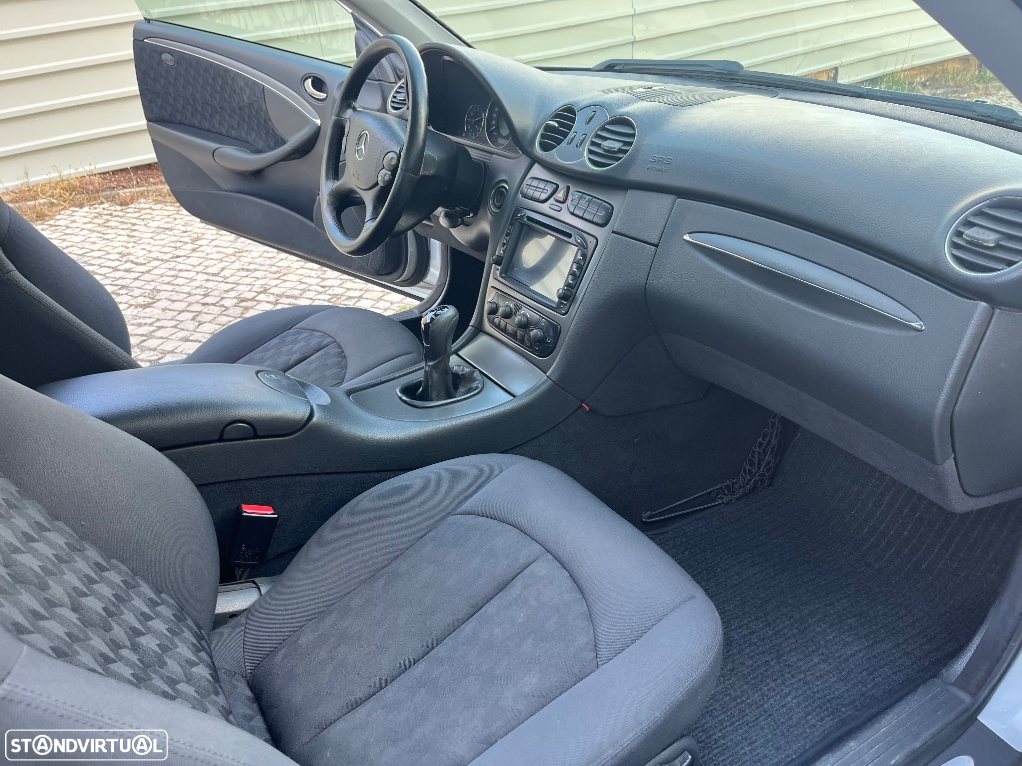 Mercedes-Benz CLK 270 CDi Elegance - 9