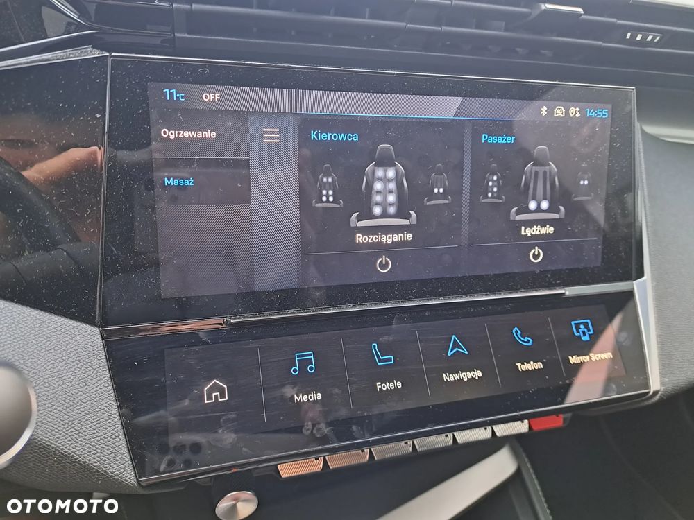 Peugeot 408 1.6 Plug-In Hybrid 180 Allure Pack EAT8 - 11