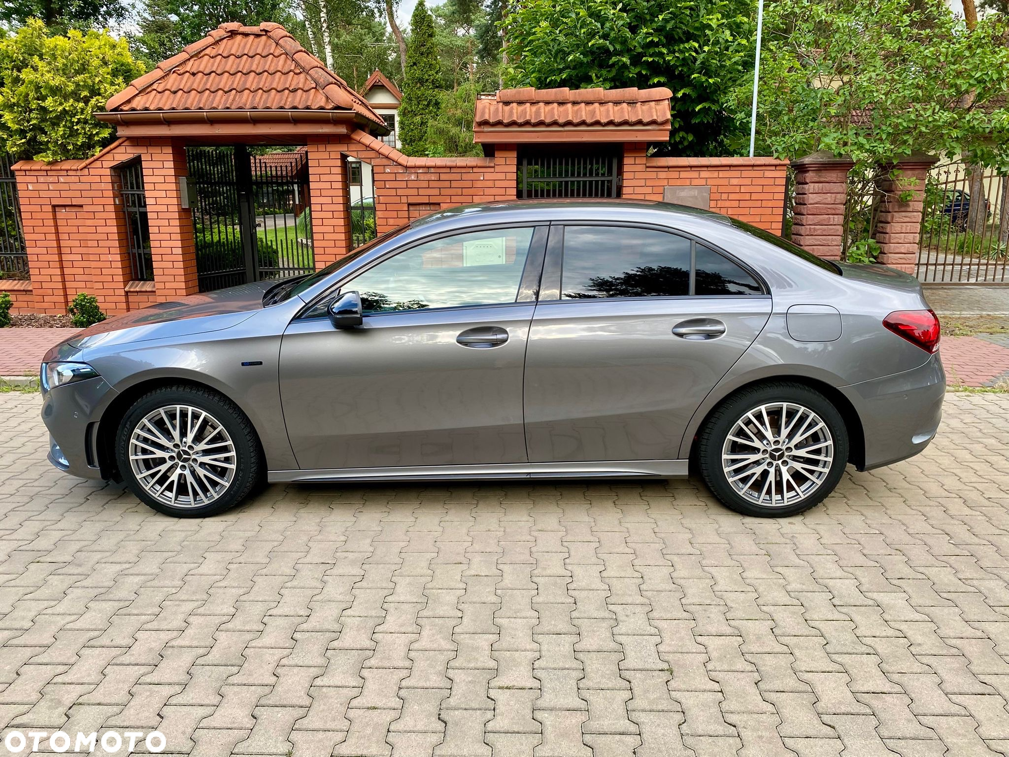Mercedes-Benz Klasa A 250 E 8G-DCT - 6