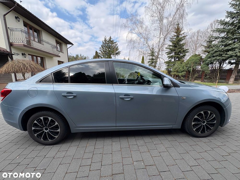 Chevrolet Cruze - 6