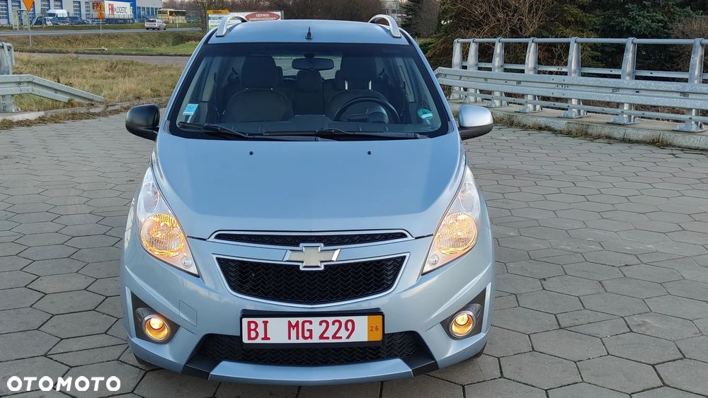 Chevrolet Spark - 2