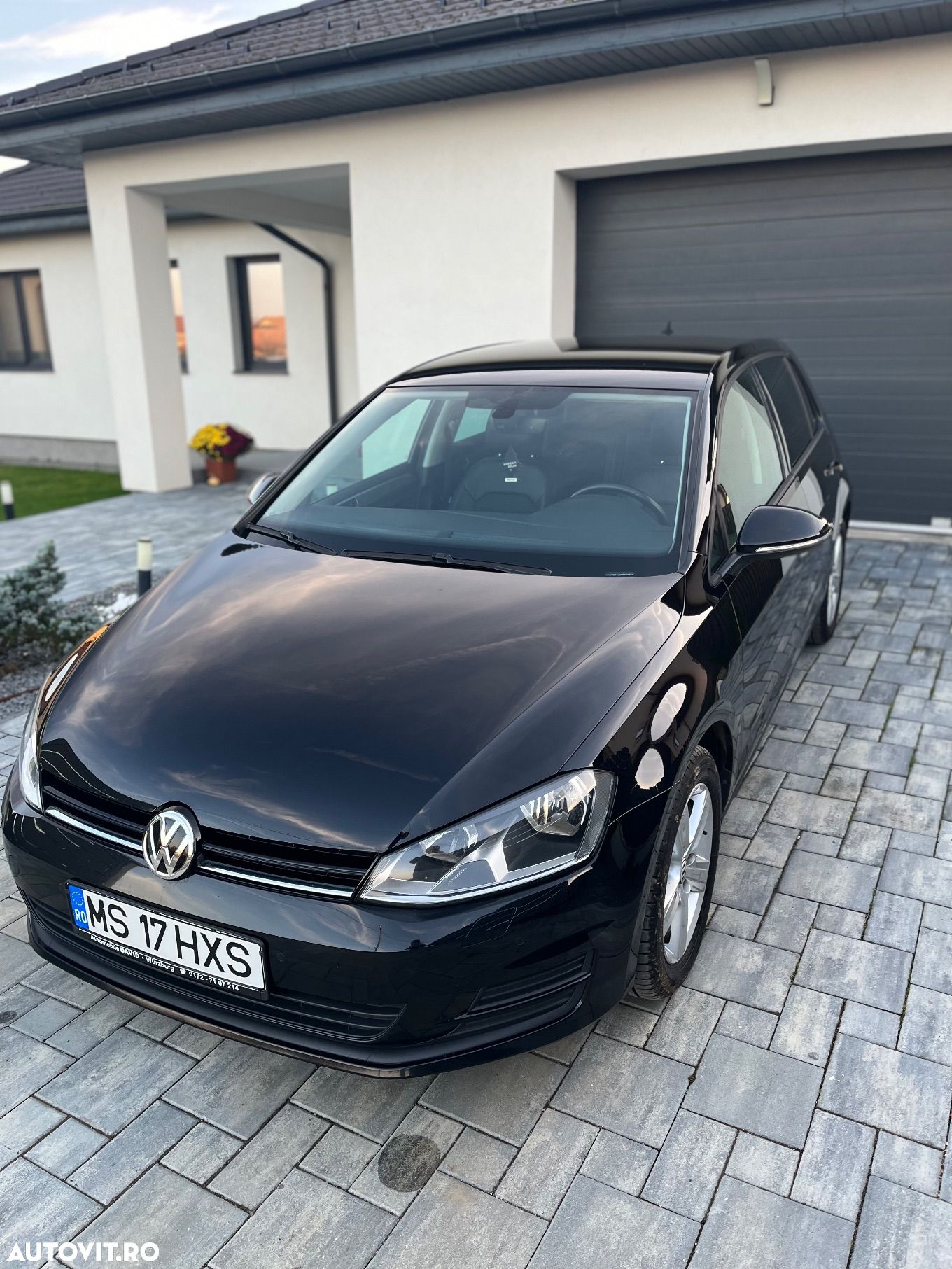 Volkswagen Golf 1.6 TDI DPF BMT DSG Comfortline - 1