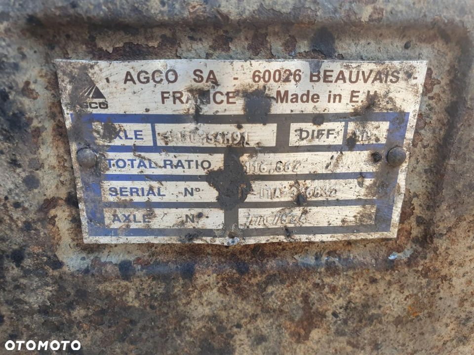 MOST PRZEDNI VALTRA S 323 AGCO 1350364M91 - 3