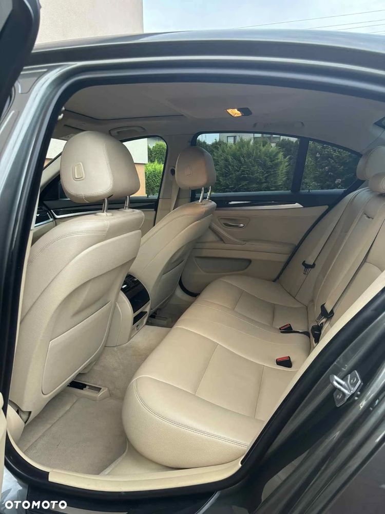 BMW Seria 5 - 8