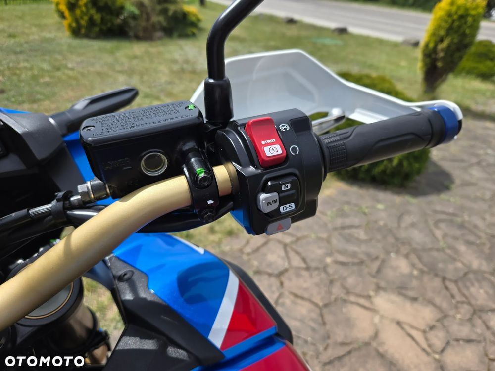 Honda CRF - 12