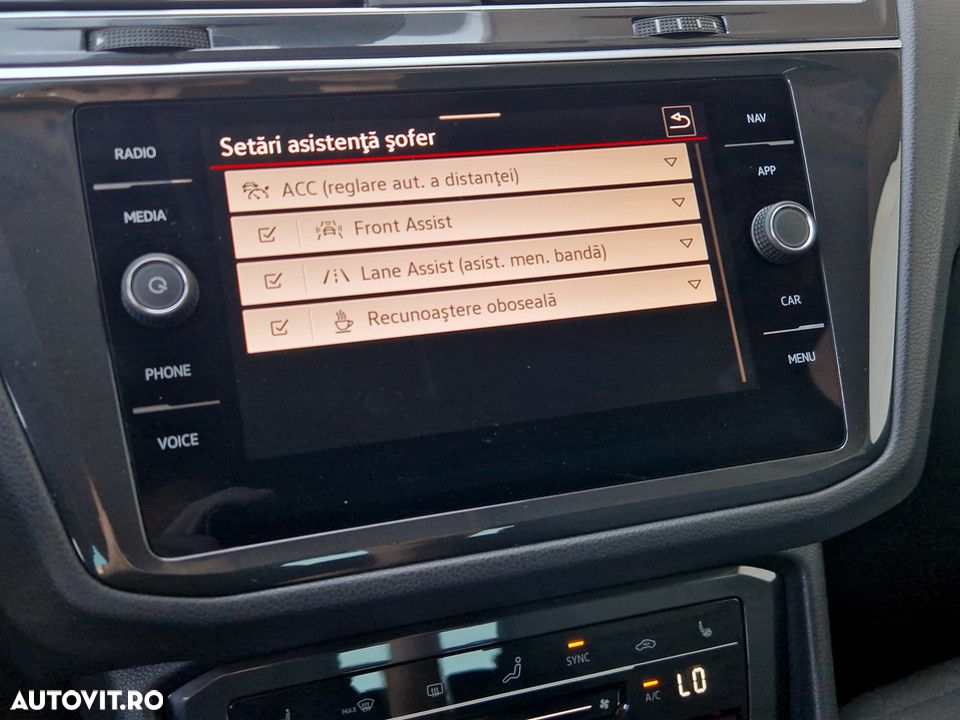 Volkswagen Tiguan 2.0 TDI SCR 4MOTION DSG Life - 22