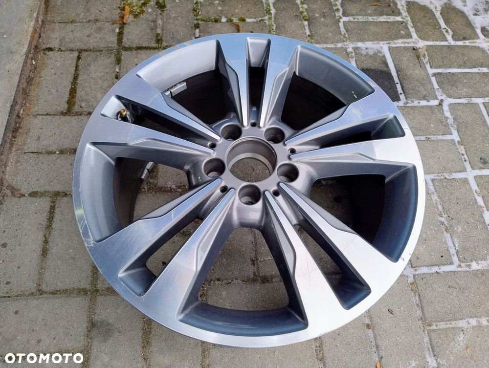 felga 8.5j 18 et48 mercedes w212 a2124015702 - 2