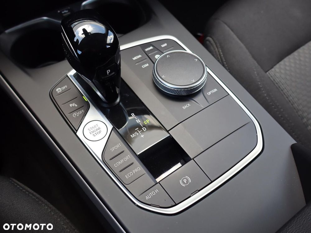 BMW Seria 1 118i Advantage - 14