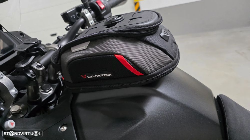Honda XL - 6