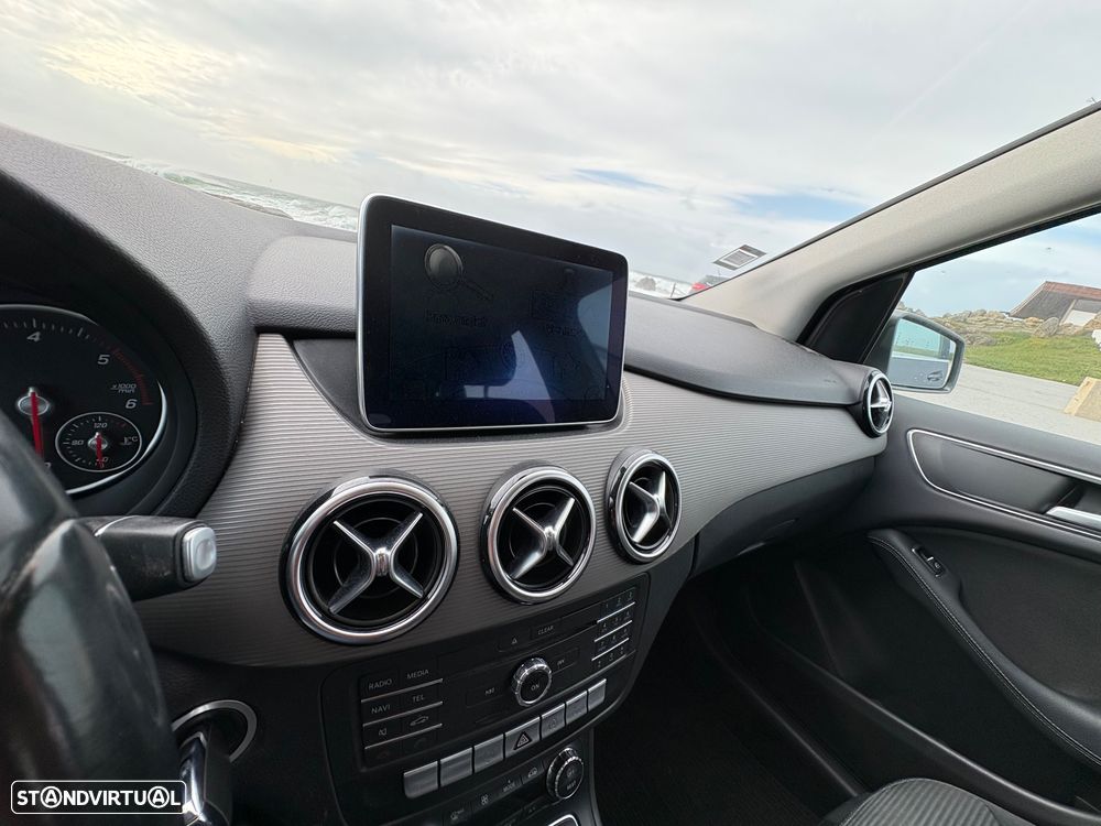Mercedes-Benz B 200 CDi Style Aut. - 26