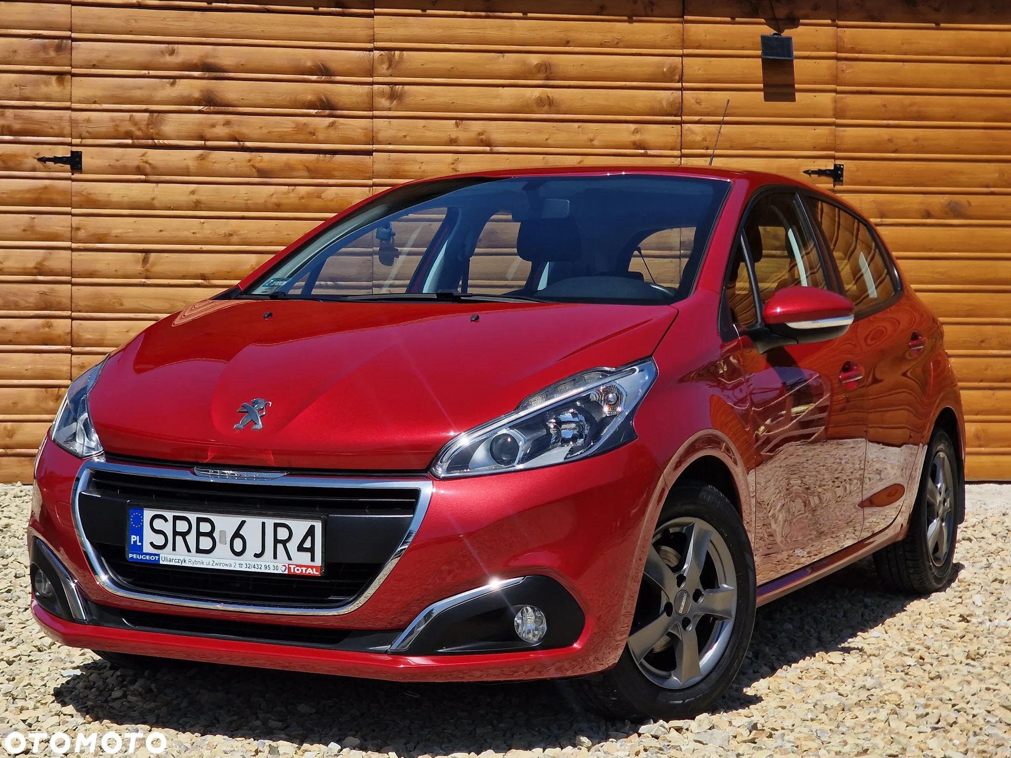Peugeot 208 1.2 PureTech Allure - 1