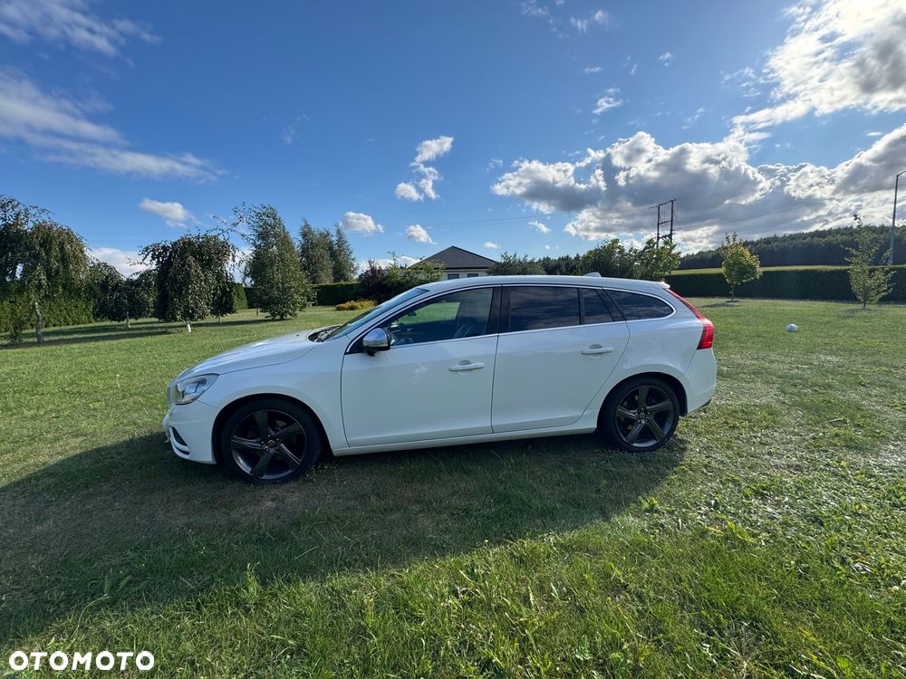 Volvo V60 - 2