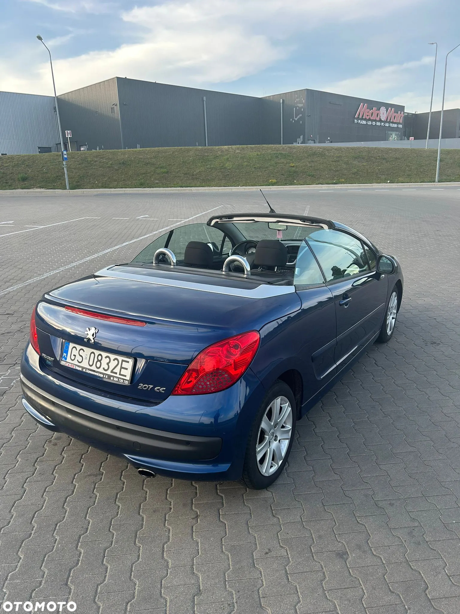 Peugeot 207 CC 1.6 HDI Sport - 14