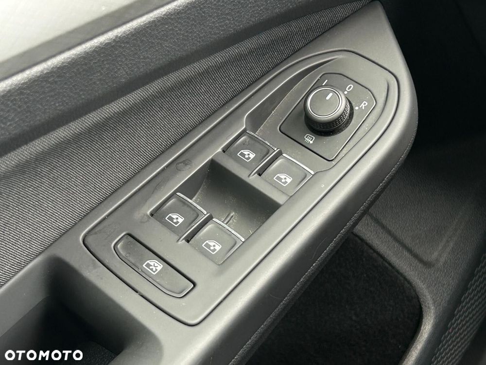 Volkswagen Golf Variant 2.0 TDI Life DSG - 20