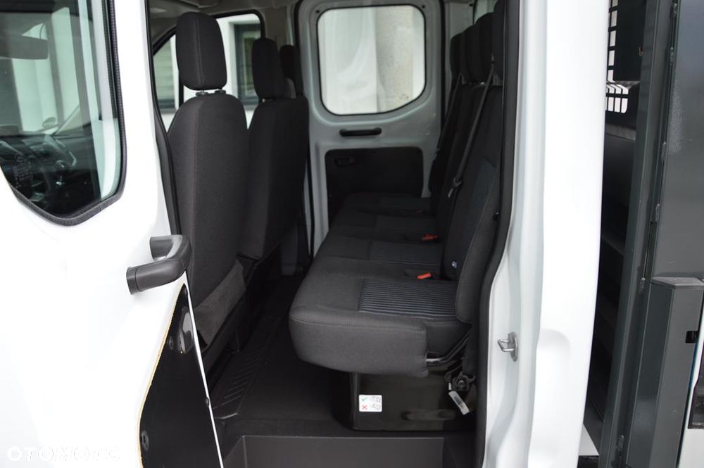 Ford Transit - 28