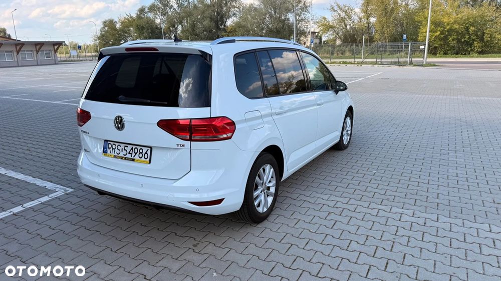 Volkswagen Touran 1.6 TDI SCR (BlueMotion Technology) DSG Trendline - 6