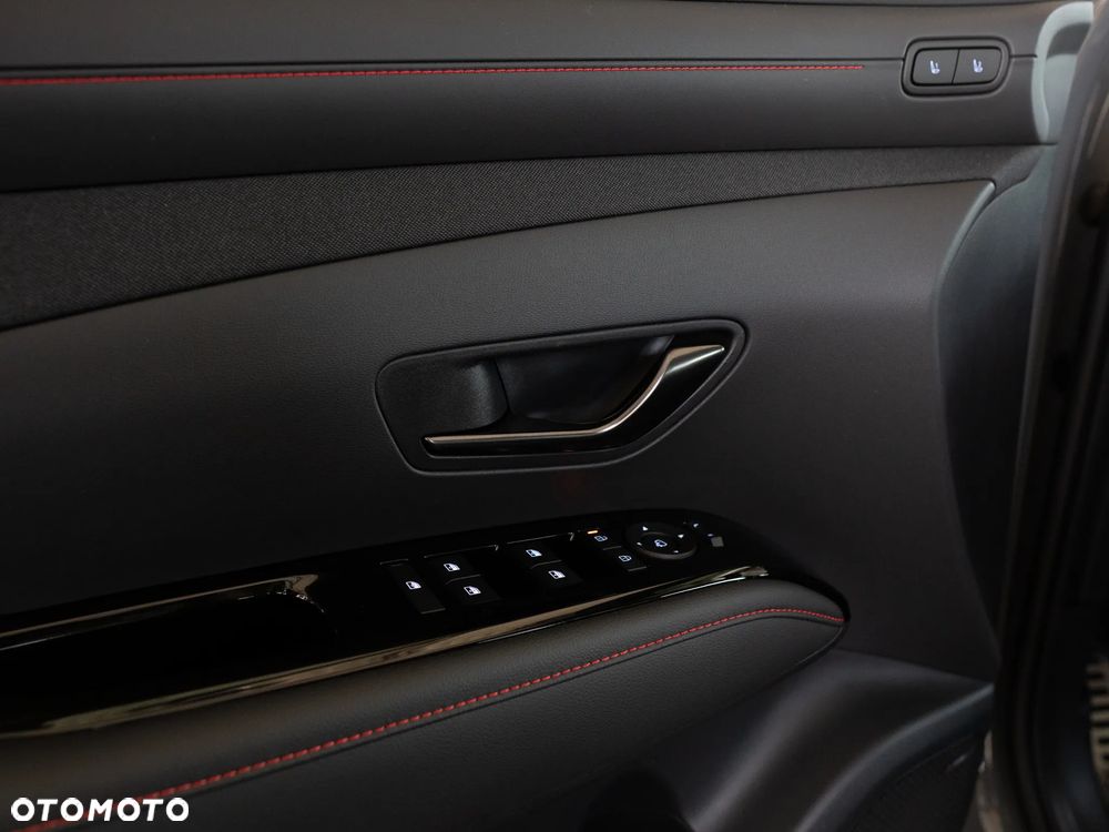 Hyundai Tucson 1.6 T-GDi PHEV N-Line 4WD - 16