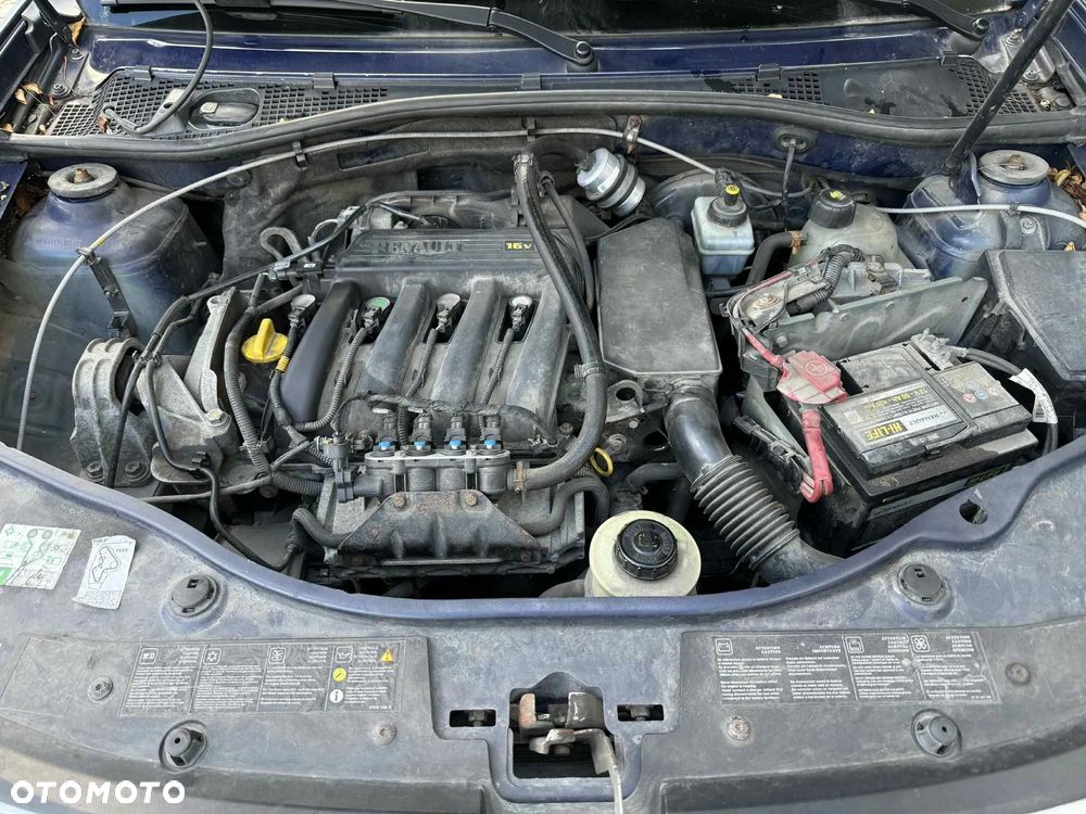 Dacia Duster 1.6 - 19