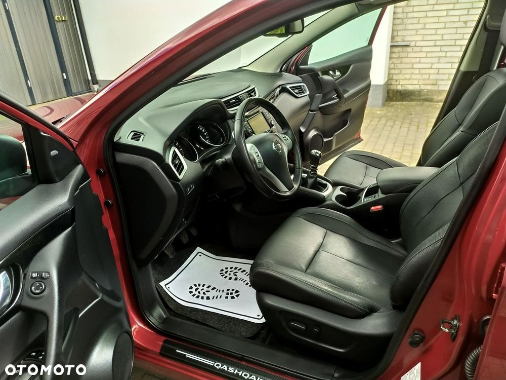 Nissan Qashqai 1.6 DIG-T Tekna+ - 17