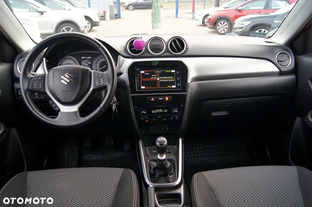 Suzuki Vitara 1.4 Boosterjet Premium 2WD - 21