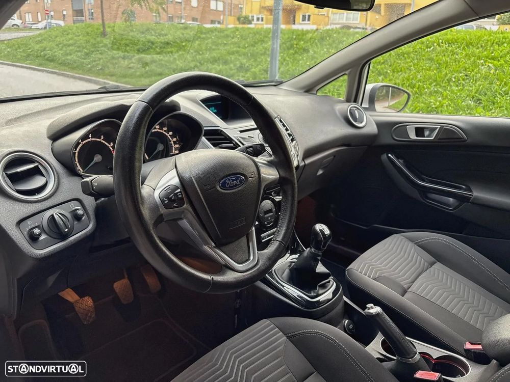 Ford Fiesta 1.0 T EcoBoost Titanium - 5