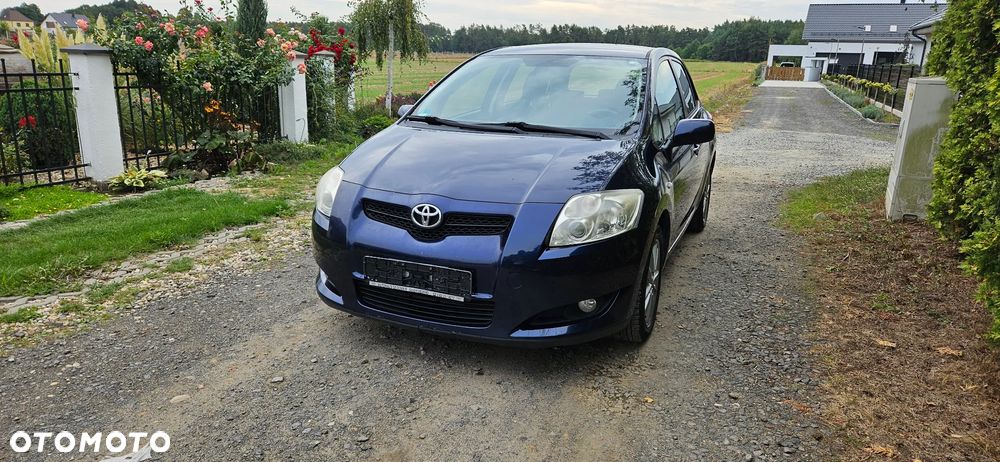 Toyota Auris 1.4 VVT-i Luna - 2