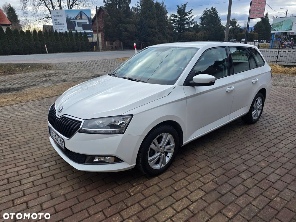 Skoda Fabia 1.0 TSI Ambition - 2
