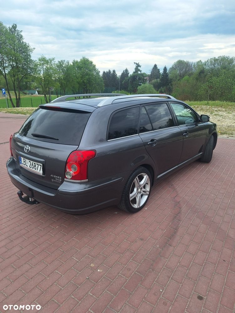 Toyota Avensis - 3