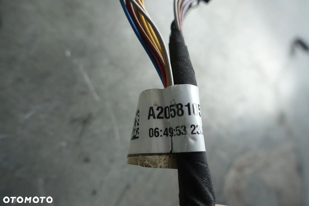 LUSTERKO PRAWE MERCEDES W205 8+8+1 PIN 17r. - 7