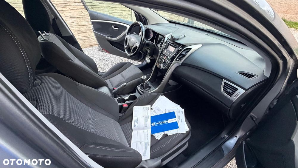 Hyundai i30 - 30