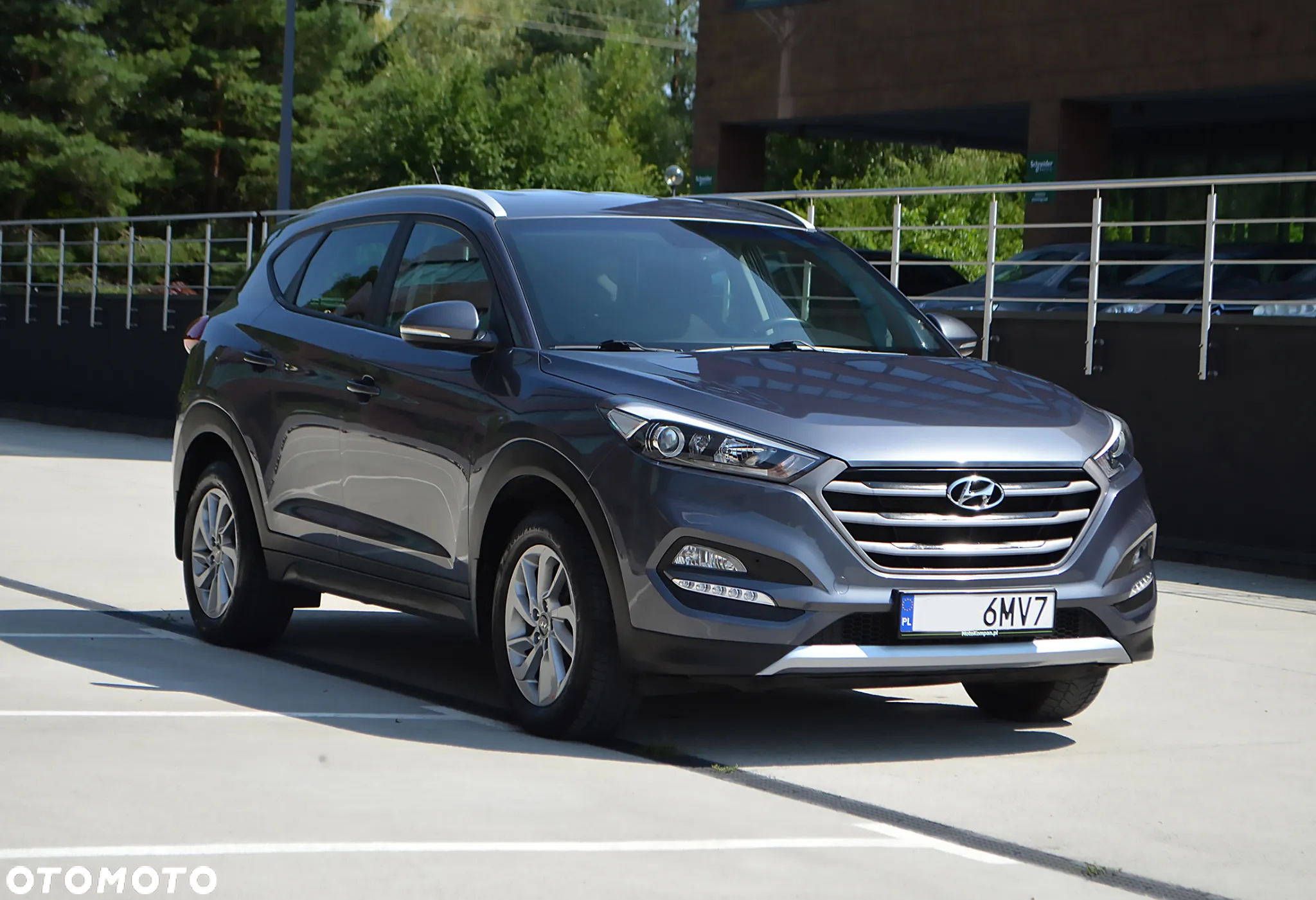 Hyundai Tucson 1.6 GDI BlueDrive Comfort 2WD - 11