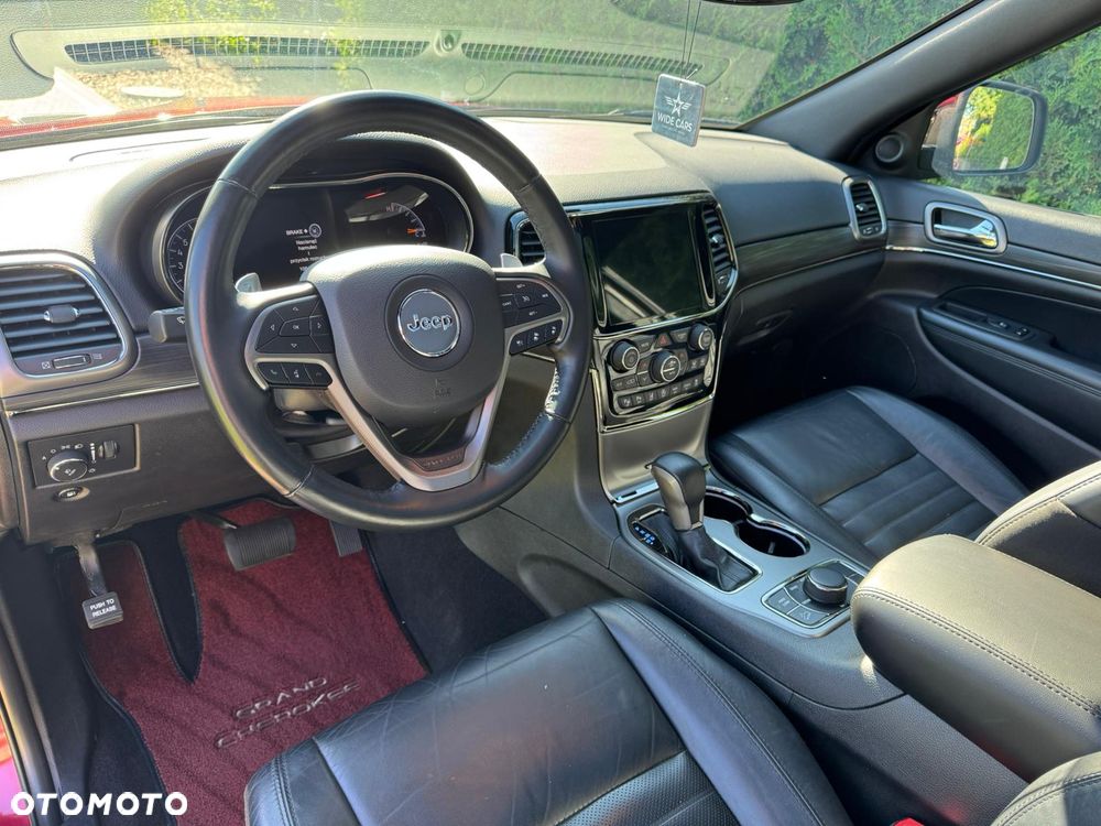 Jeep Grand Cherokee - 14