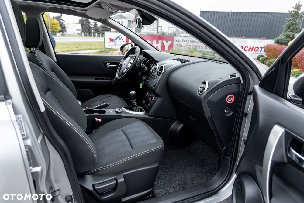 Nissan Qashqai 2.0 4x4 Tekna - 22