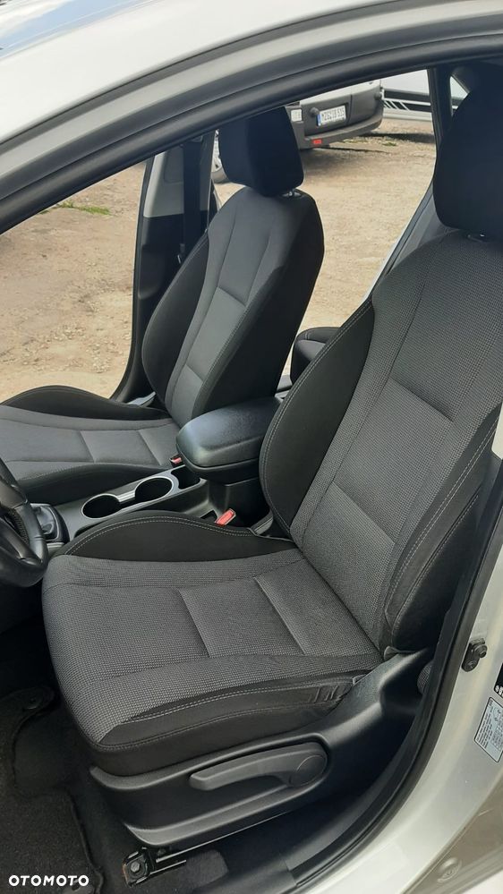 Hyundai i30 blue 1.6 CRDi Classic - 15