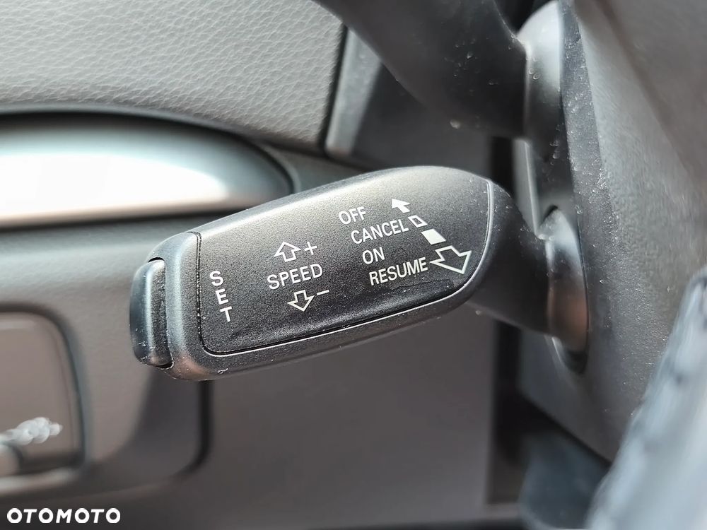 Audi A3 Sportback 1.4 TFSI Attraction - 28