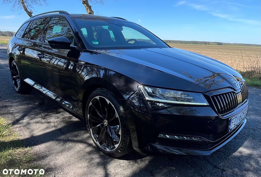 Skoda Superb 2.0 TDI SCR Sportline DSG - 28