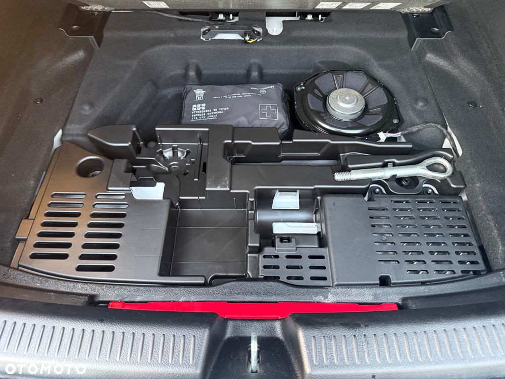 Mercedes-Benz Klasa A 200 AMG Line 7G-DCT - 29